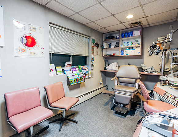 Rego Park (Fishman Center for Total Eye Care)  office — photo 15
