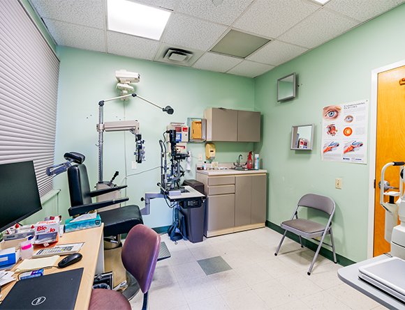 Jackson Heights (Fishman Center for Total Eye Care) office — photo 10
